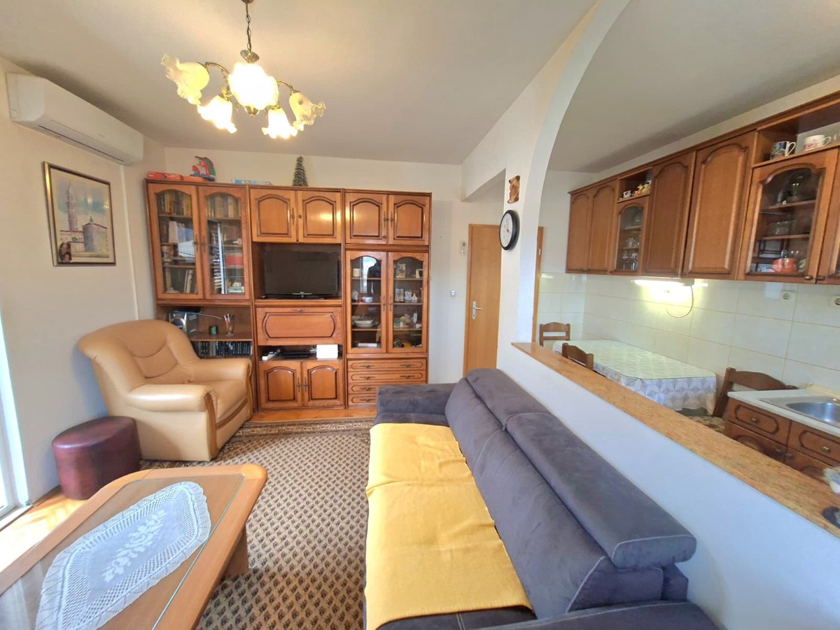 Appartamento con due camere da letto, Sučidar, 53,55 m2