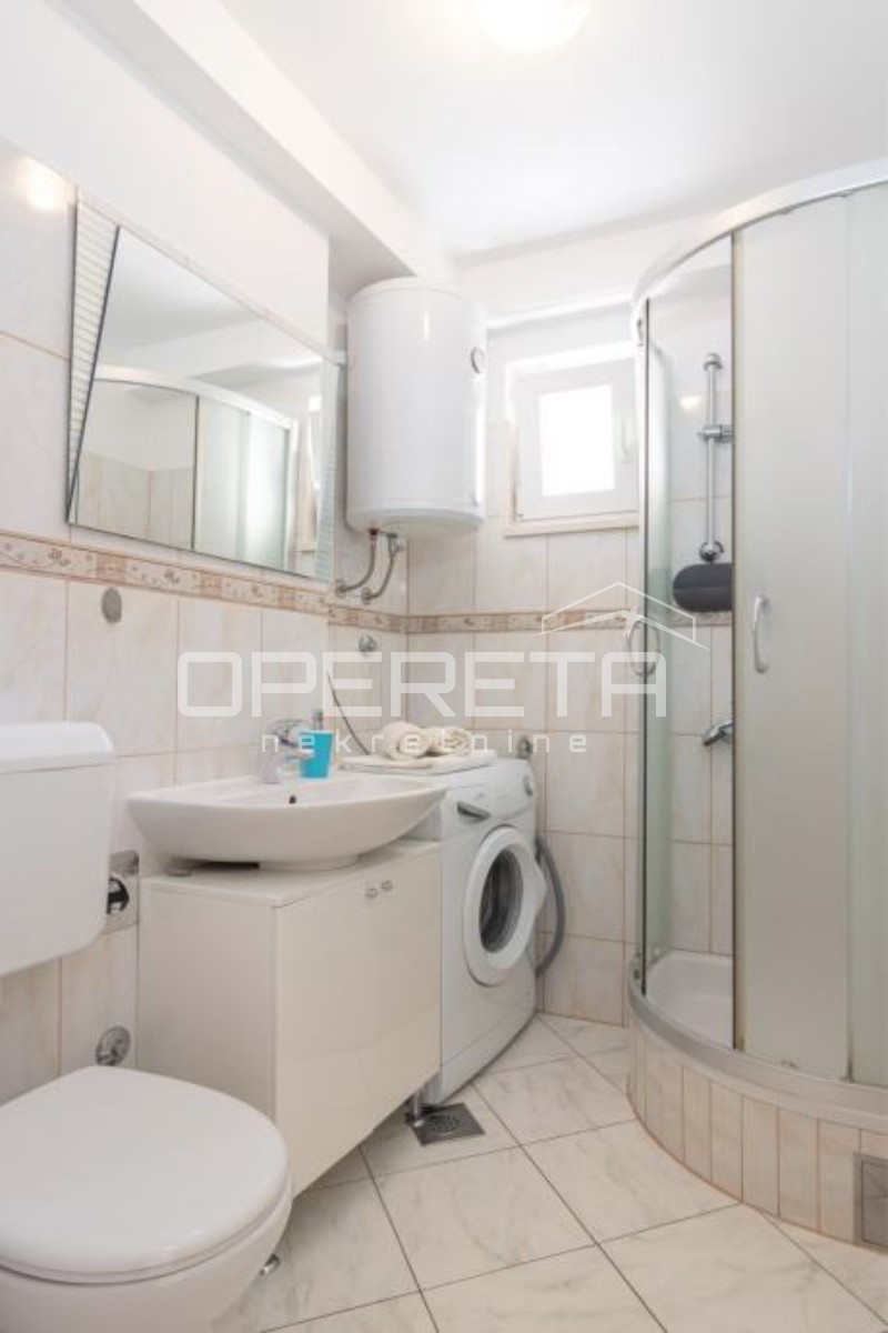 Centro di Spalato (Dobri) – 2 appartamenti in un'unica unità / investimento di alta qualità nel cuore della città