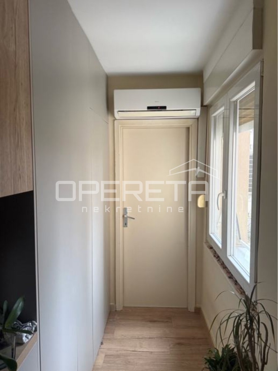 Centro di Spalato (Dobri) – 2 appartamenti in un'unica unità / investimento di alta qualità nel cuore della città