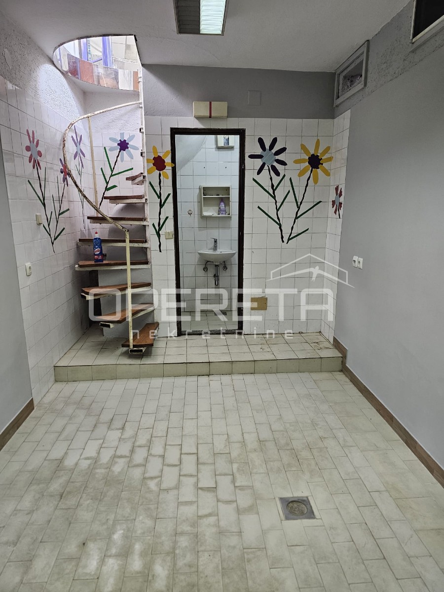 Vendita, Casa, Trešnjevka, Ribnička, Indipendente, 30m2