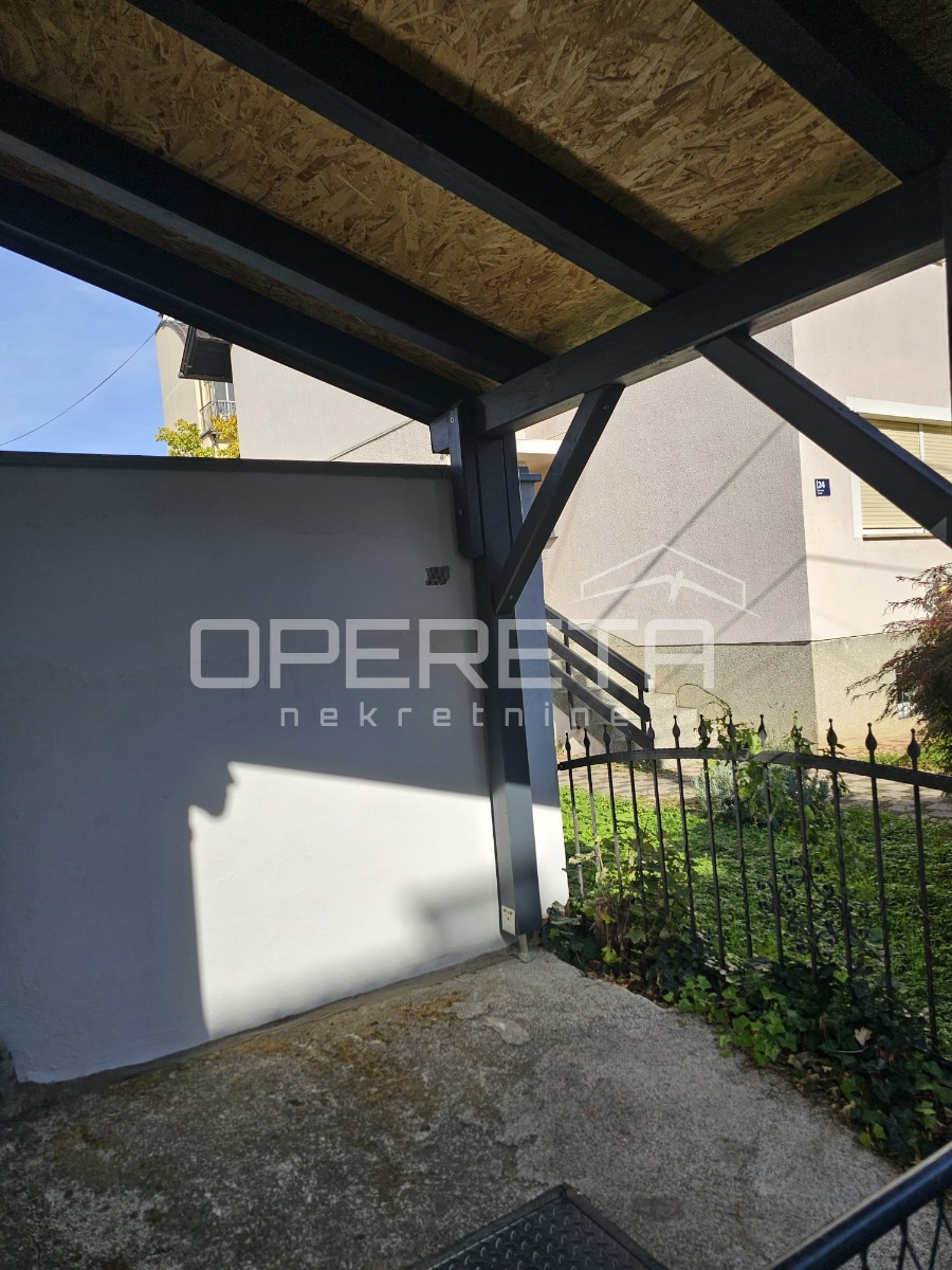 Vendita, Casa, Trešnjevka, Ribnička, Indipendente, 30m2