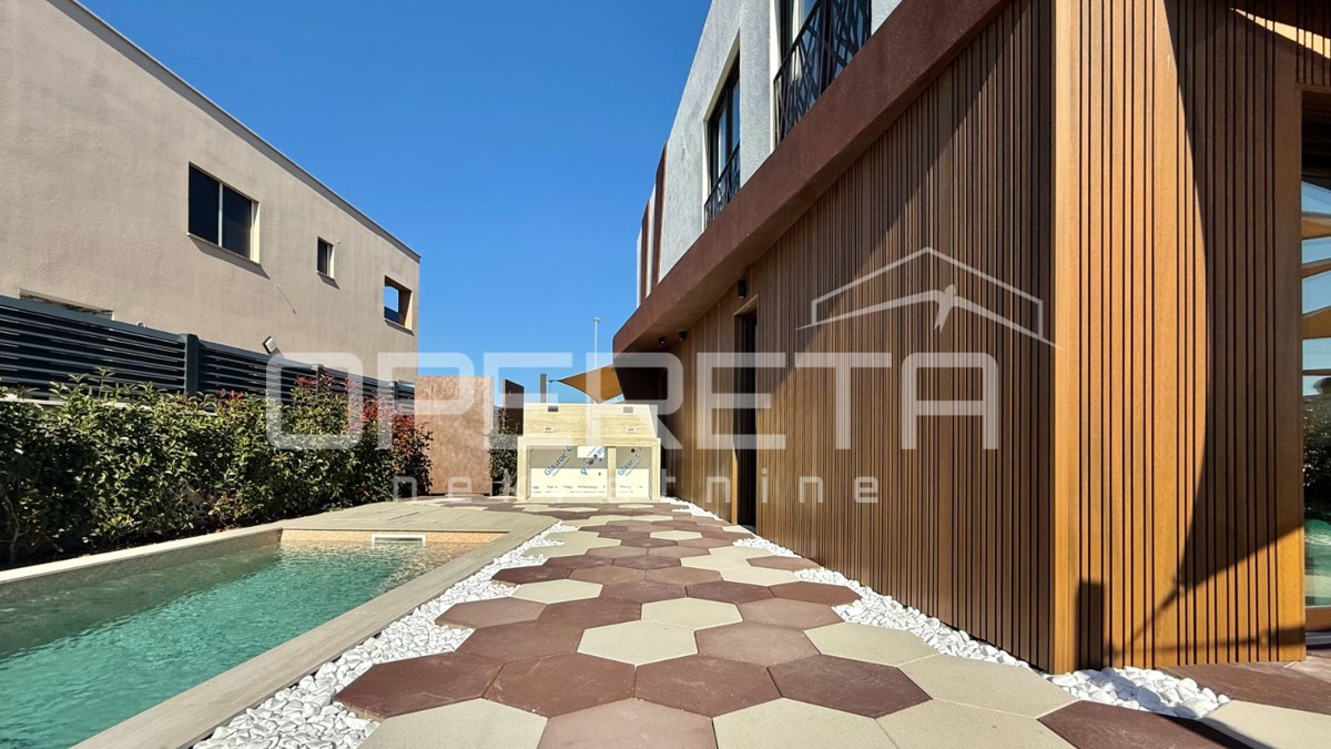 Casa a Nin: piscina, sauna, giardino e costruzione sostenibile in uno, A3