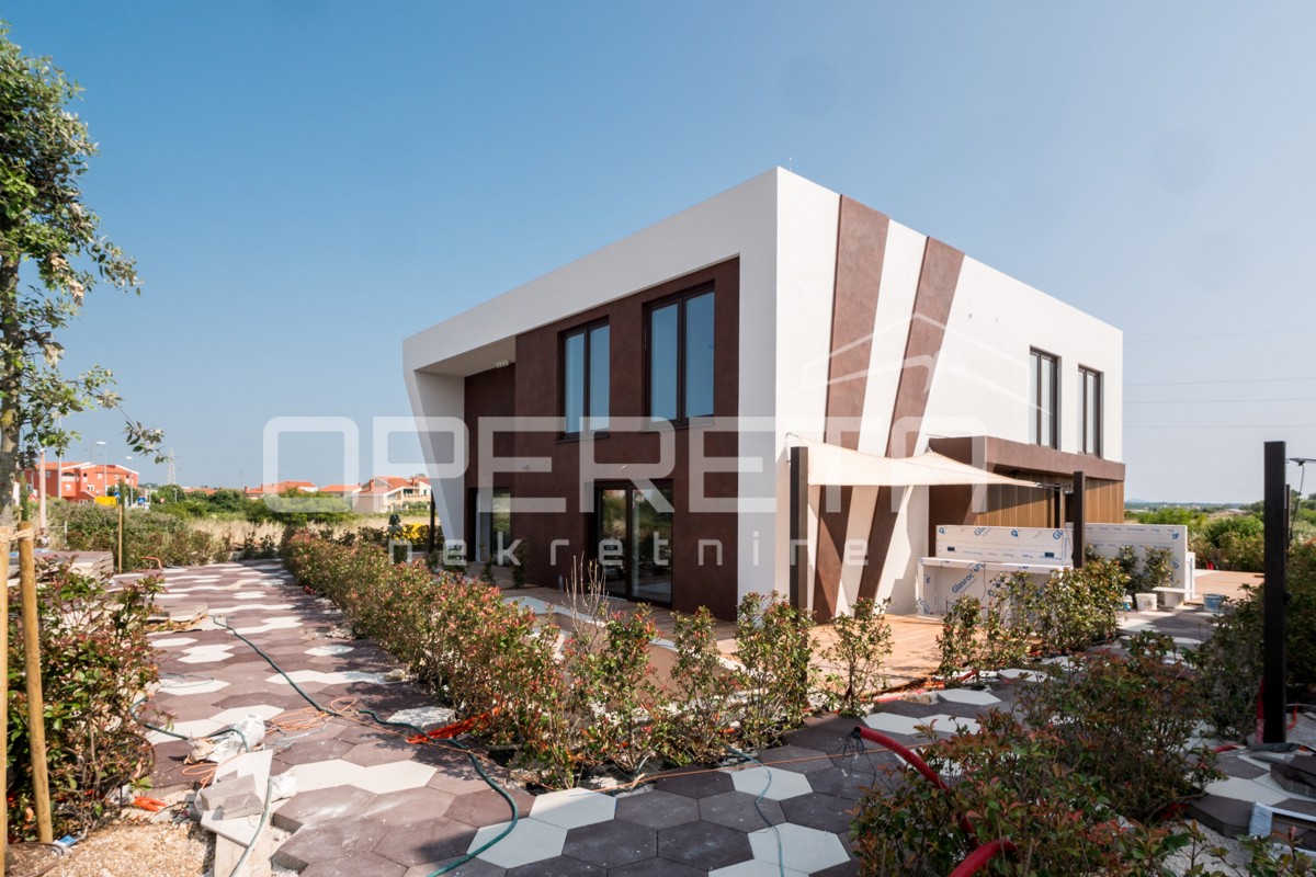 Casa a Nin: piscina, sauna, giardino e costruzione sostenibile in uno, A3