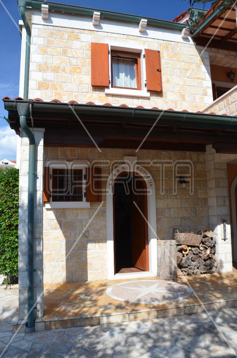 Vendita, Casa, Novalja-centar, Poljski put , Indipendente, 197m2