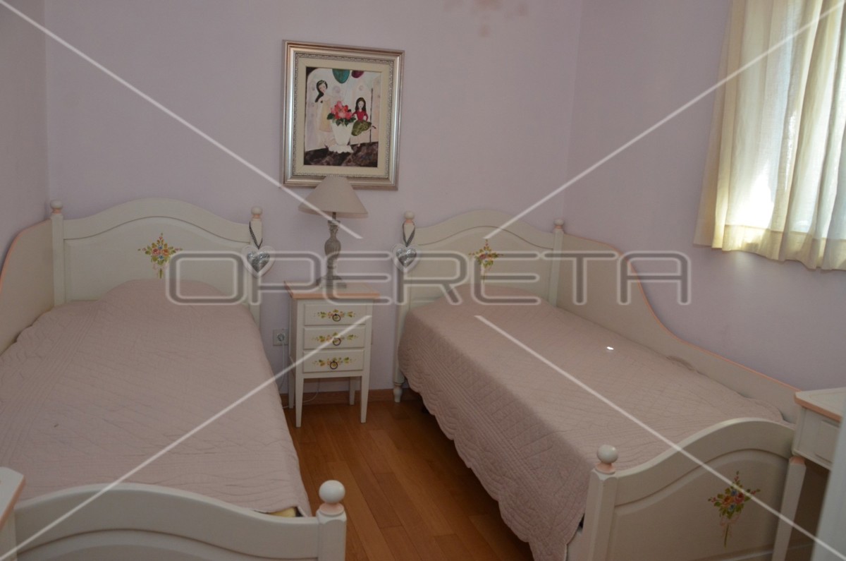 Vendita, Casa, Novalja-centar, Poljski put , Indipendente, 197m2