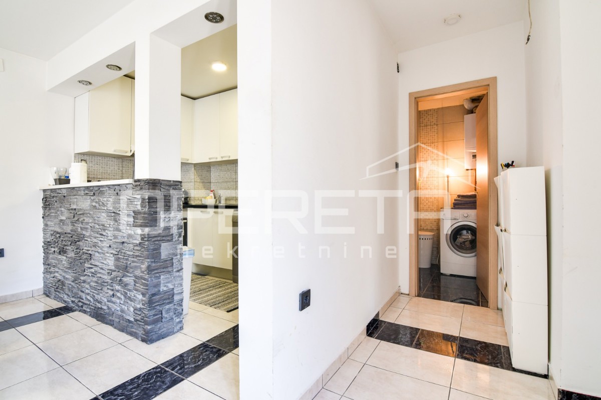 Vendita, Casa, Trešnjevka, Zagorska ulica, Casa a schiera, 65m2