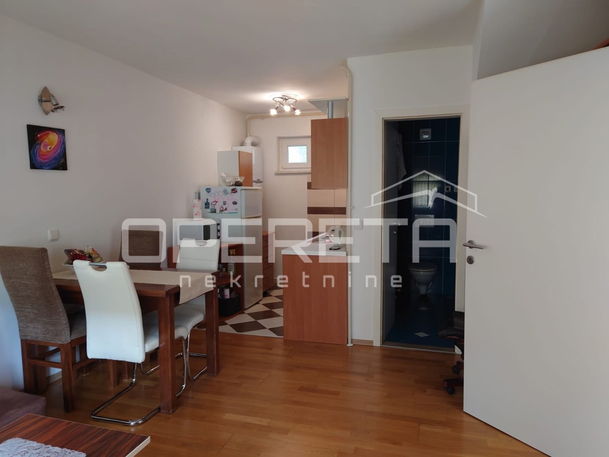 Vendita, Casa, Vrapče, Vrapčanska ulica, Indipendente, 250m2