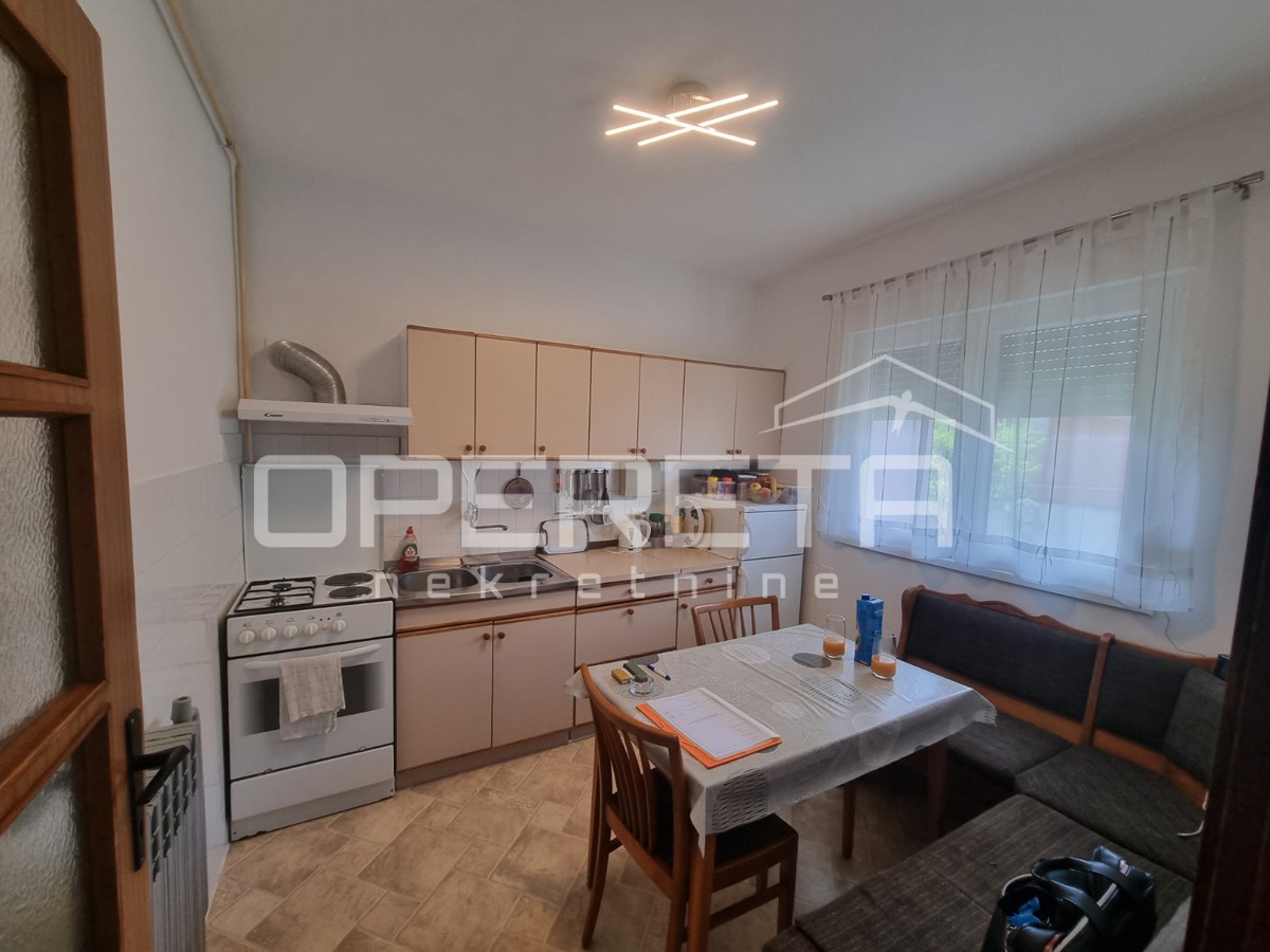 Vendita, Casa, Vrapče, Vrapčanska ulica, Indipendente, 250m2