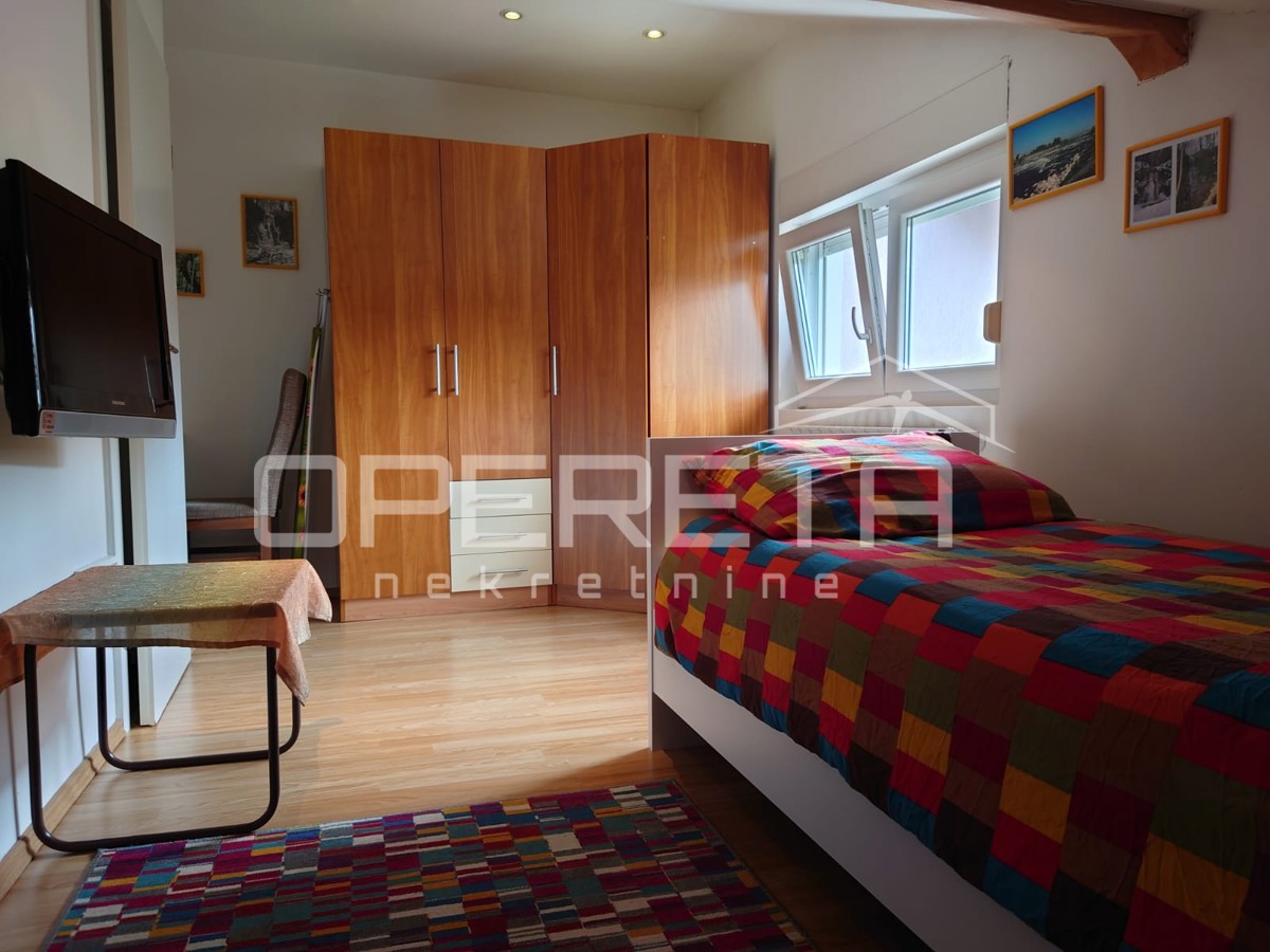 Vendita, Casa, Vrapče, Vrapčanska ulica, Indipendente, 250m2