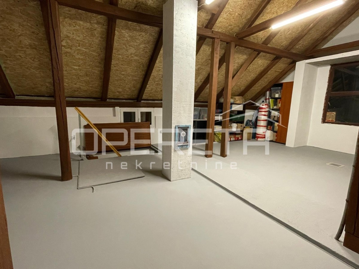 Vendita, Casa, Vrapče, Vrapčanska ulica, Indipendente, 250m2