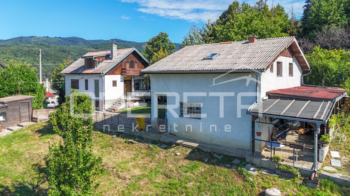 VENDITA, REMETE, REMETSKI KAMENJAK, 2 CASE INDIPENDENTI SU UN TERRENO DI 1440m2.