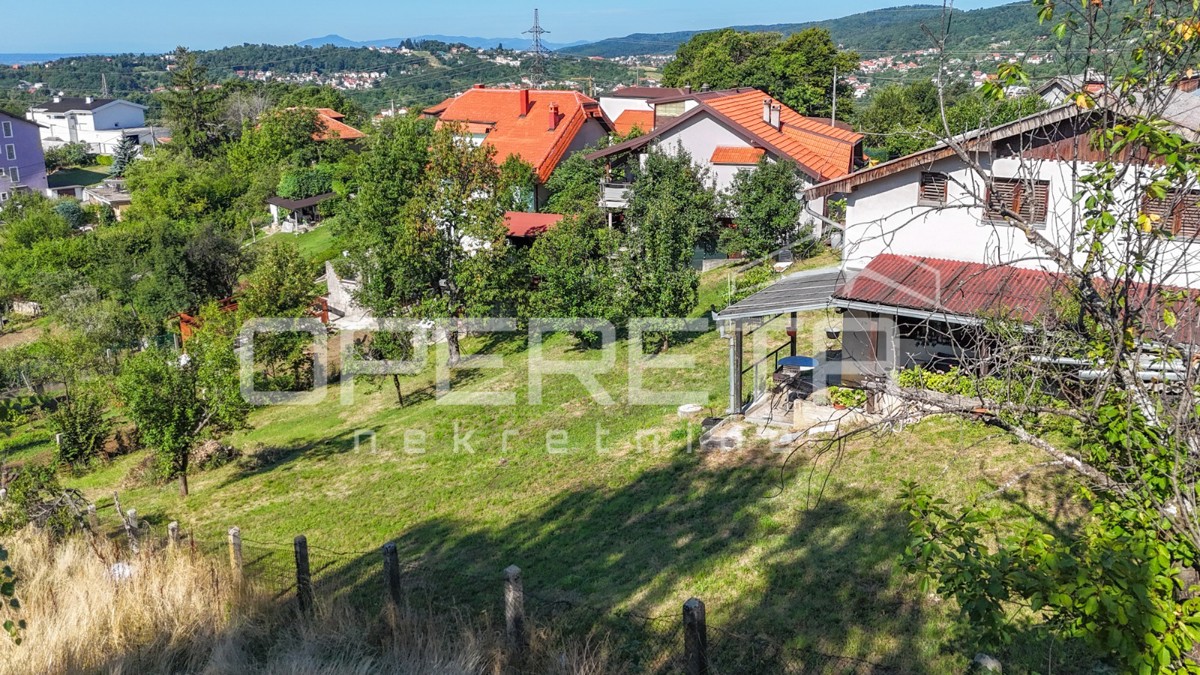 VENDITA, REMETE, REMETSKI KAMENJAK, 2 CASE INDIPENDENTI SU UN TERRENO DI 1440m2.