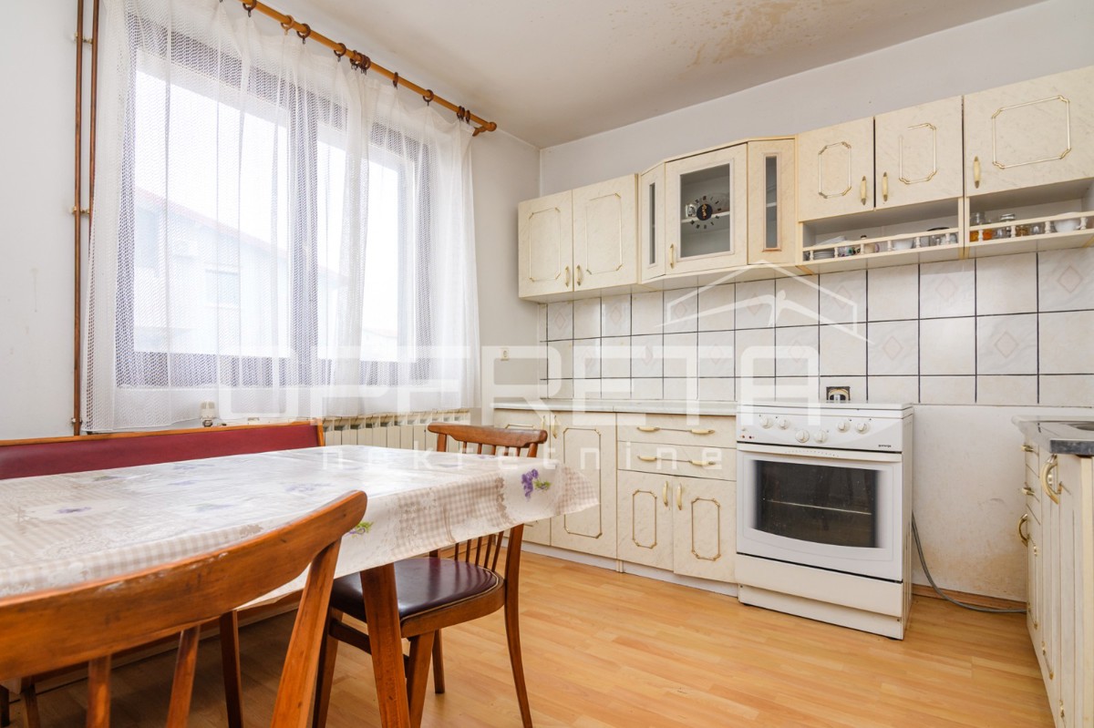 Vendita, Casa, Ježdovec, Ježdovec, Indipendente, 271m2