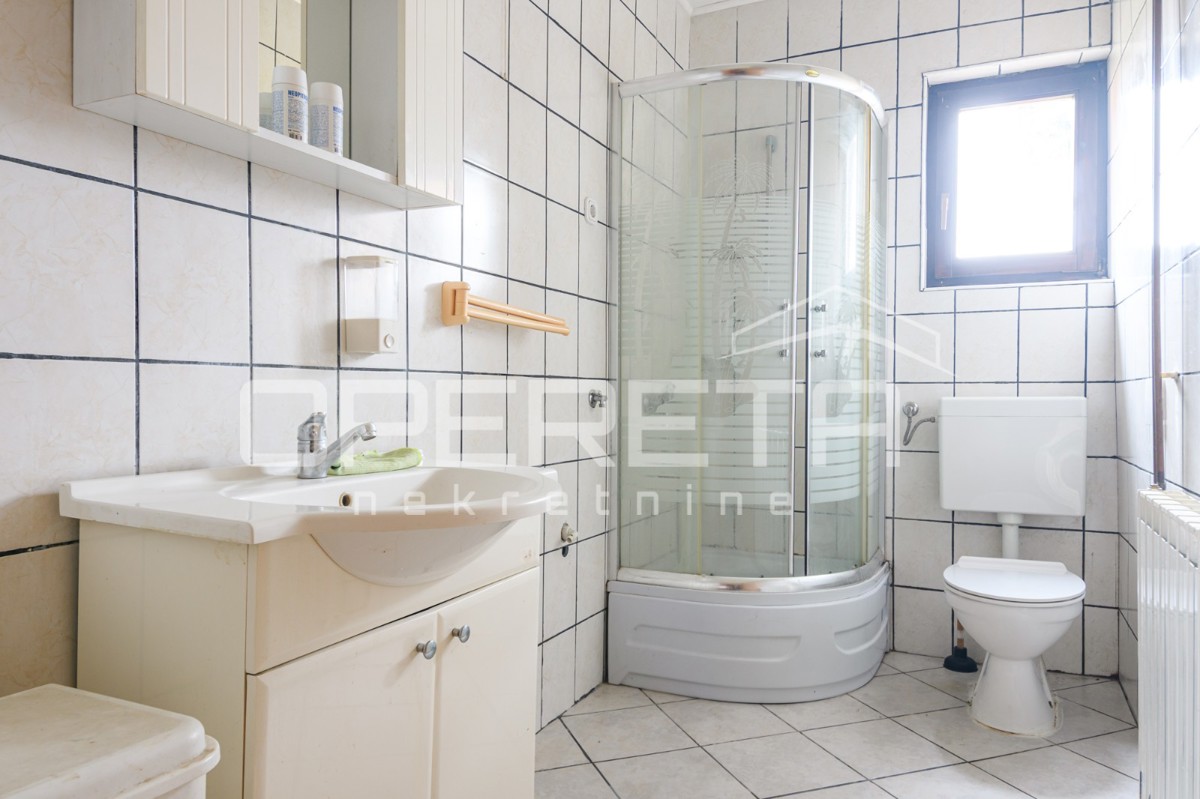 Vendita, Casa, Ježdovec, Ježdovec, Indipendente, 271m2