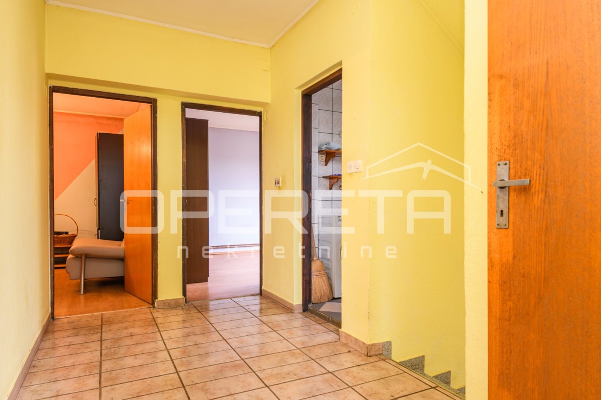 Vendita, Casa, Ježdovec, Ježdovec, Indipendente, 271m2