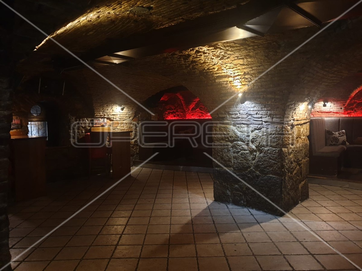 Vendita, Locale su strada, Senj, Obala dr Franje Tuđmana, 219m2