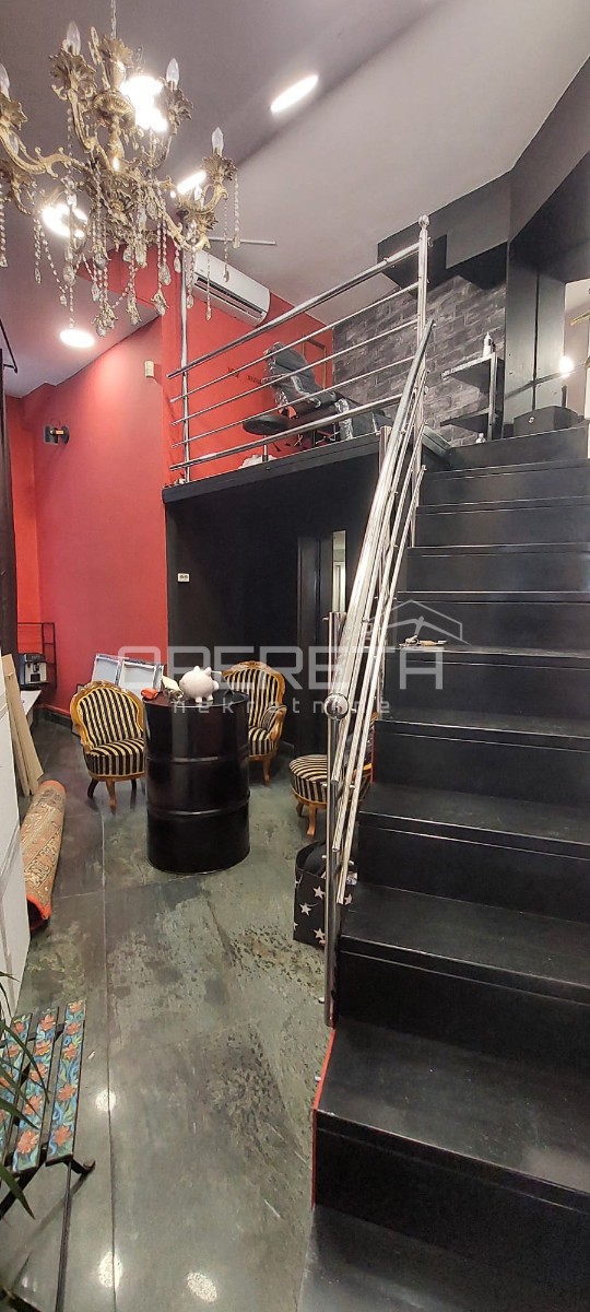 Vendita, Edificio commerciale, Centar, Petrinjska, 20m2