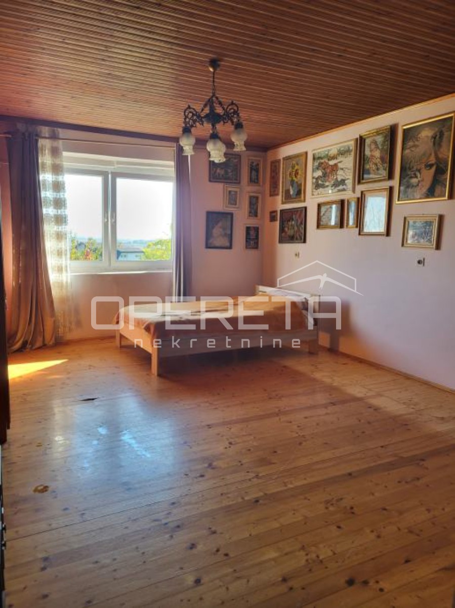 Casa tranquilla a Vinica con grande frutteto