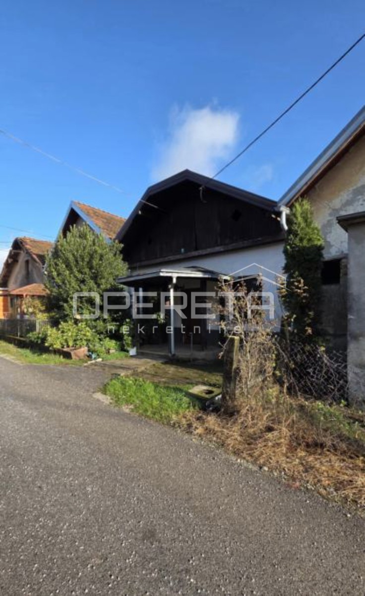 Casa tranquilla a Vinica con grande frutteto