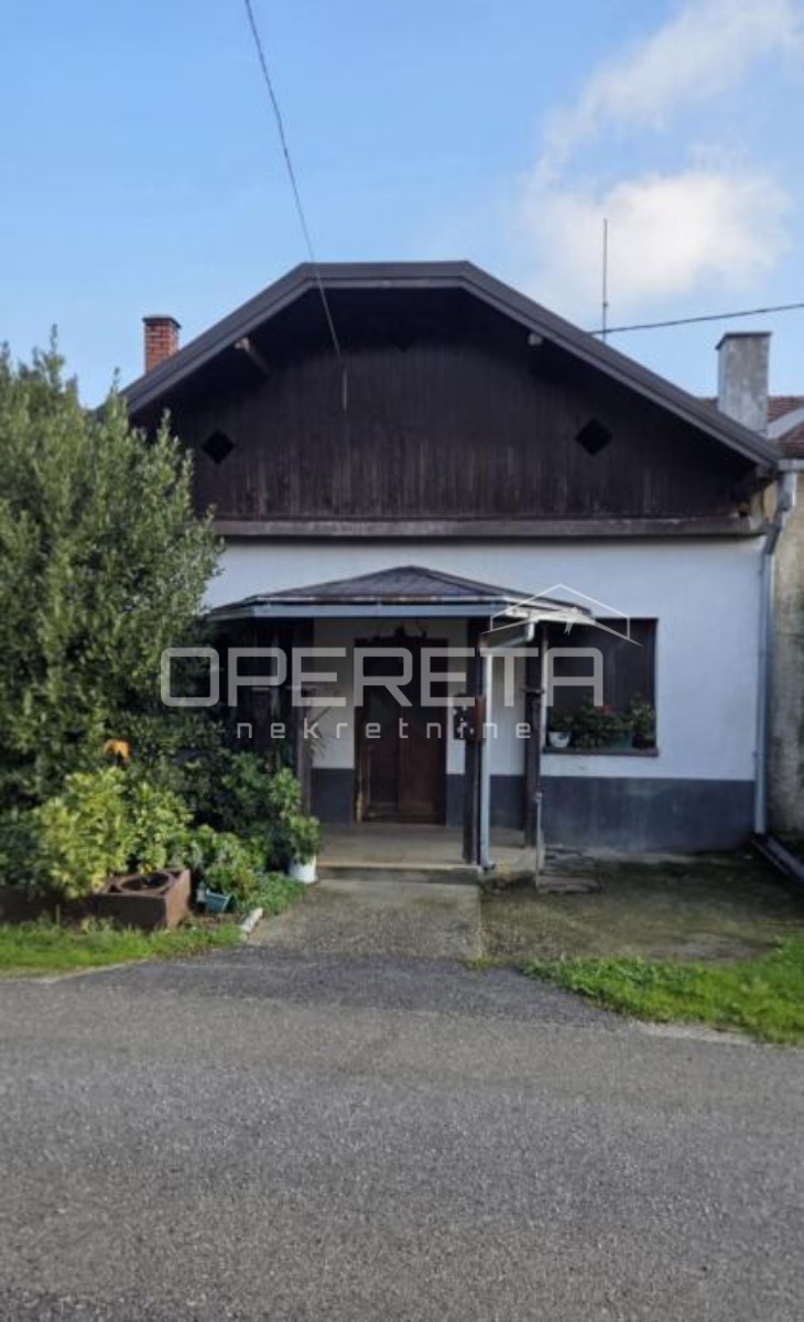 Casa tranquilla a Vinica con grande frutteto