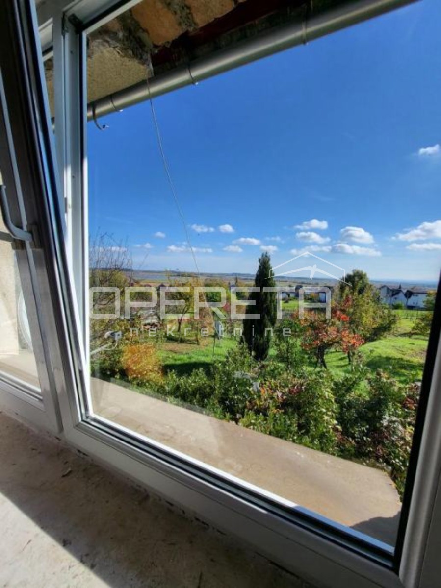 Casa tranquilla a Vinica con grande frutteto