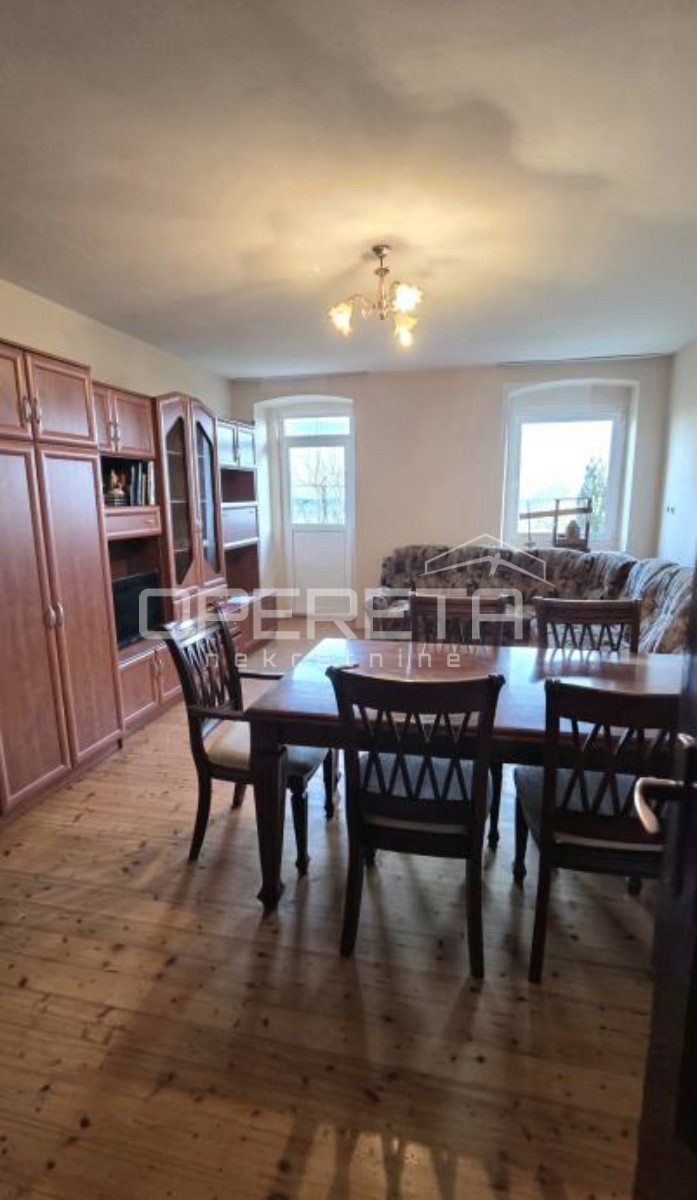 Casa tranquilla a Vinica con grande frutteto