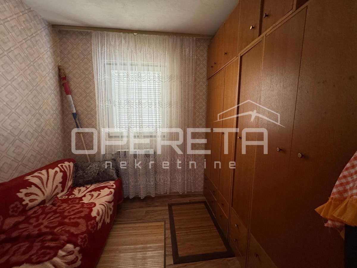 VENDITA, CASA, GORNJA DUBRAVA, ČUČERJE.  
