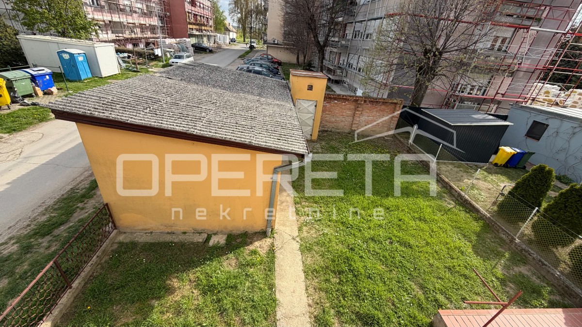 Vendita, Casa, Ilok, V. Kraljevića, Edificio doppio, 148m2