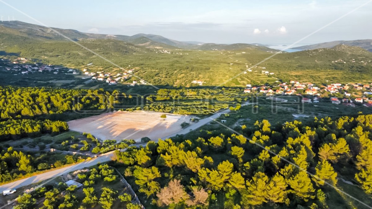 Opportunità unica, terreno agricolo con vista mare, 12.938 m²