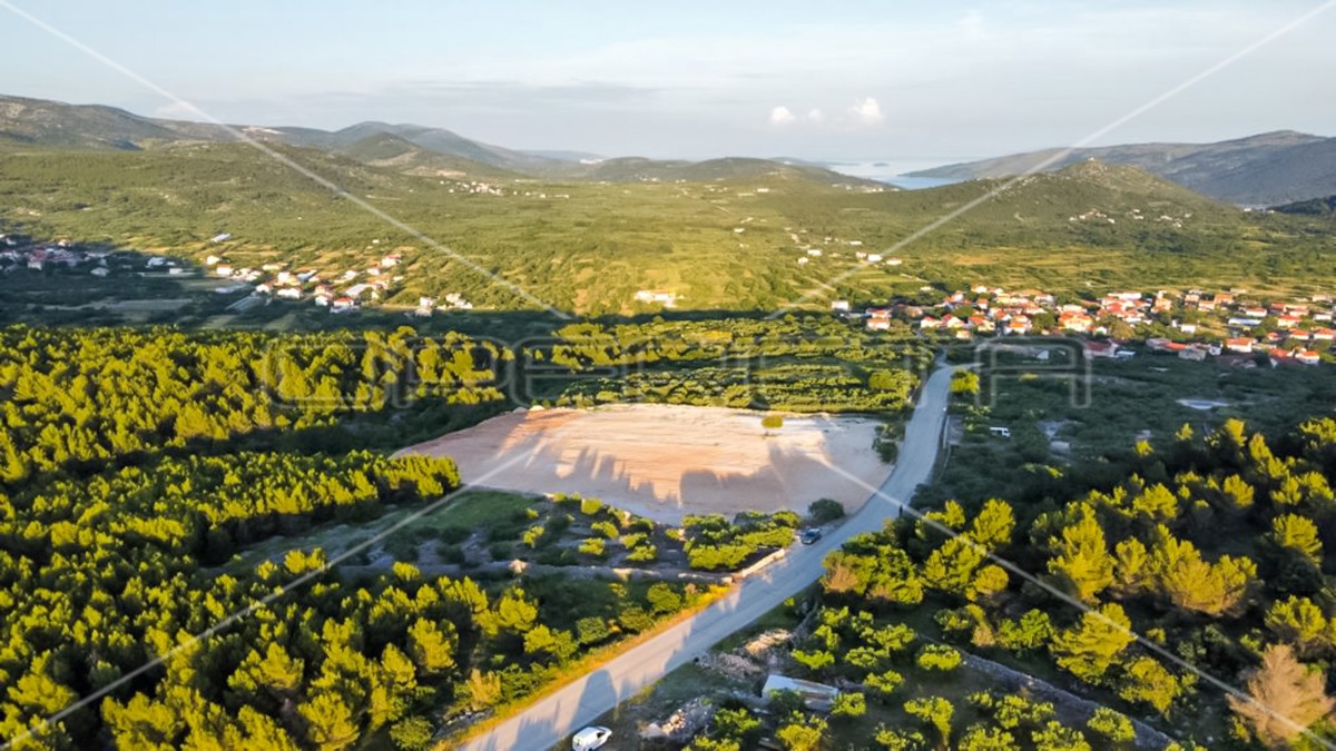 Opportunità unica, terreno agricolo con vista mare, 12.938 m²