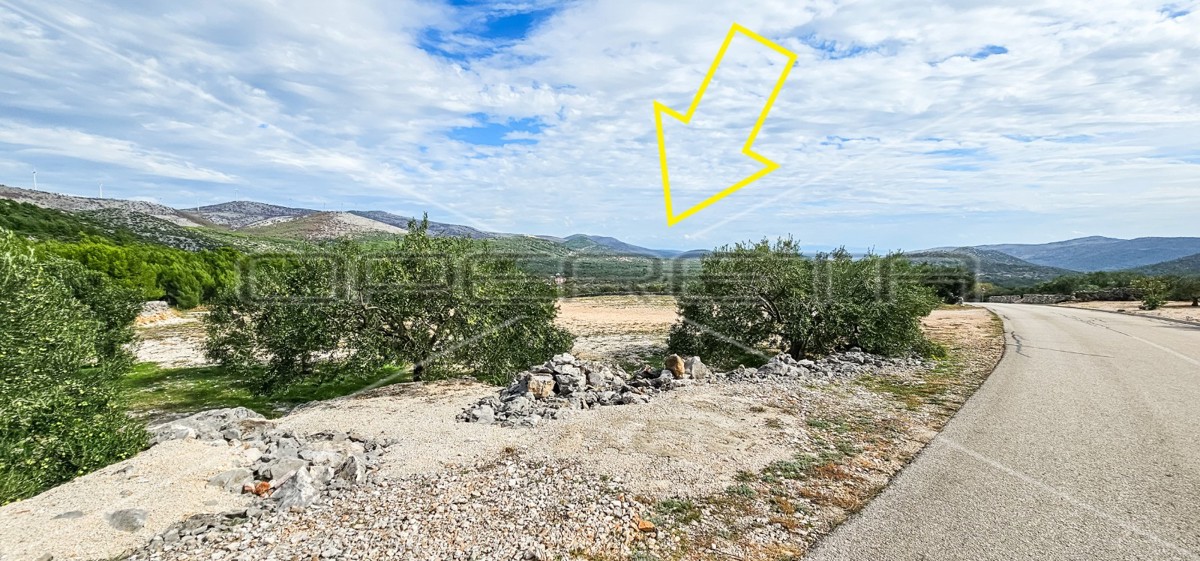 Opportunità unica, terreno agricolo con vista mare, 12.938 m²