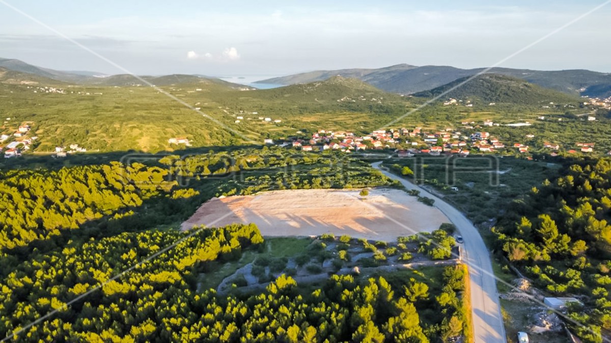 Opportunità unica, terreno agricolo con vista mare, 12.938 m²