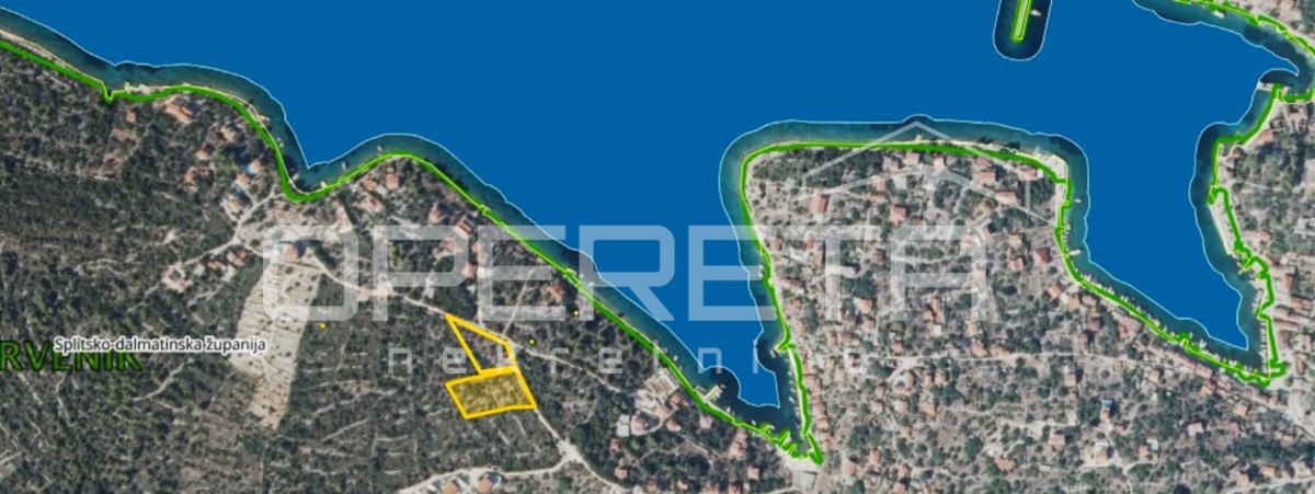 Terreno edificabile sull’isola di Drvenik Veliki – investimento perfetto e opportunità!
