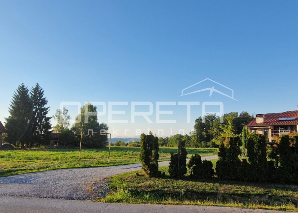 Mokrice , Oroslavje, 625,00 m2, 50.000,00 EUR