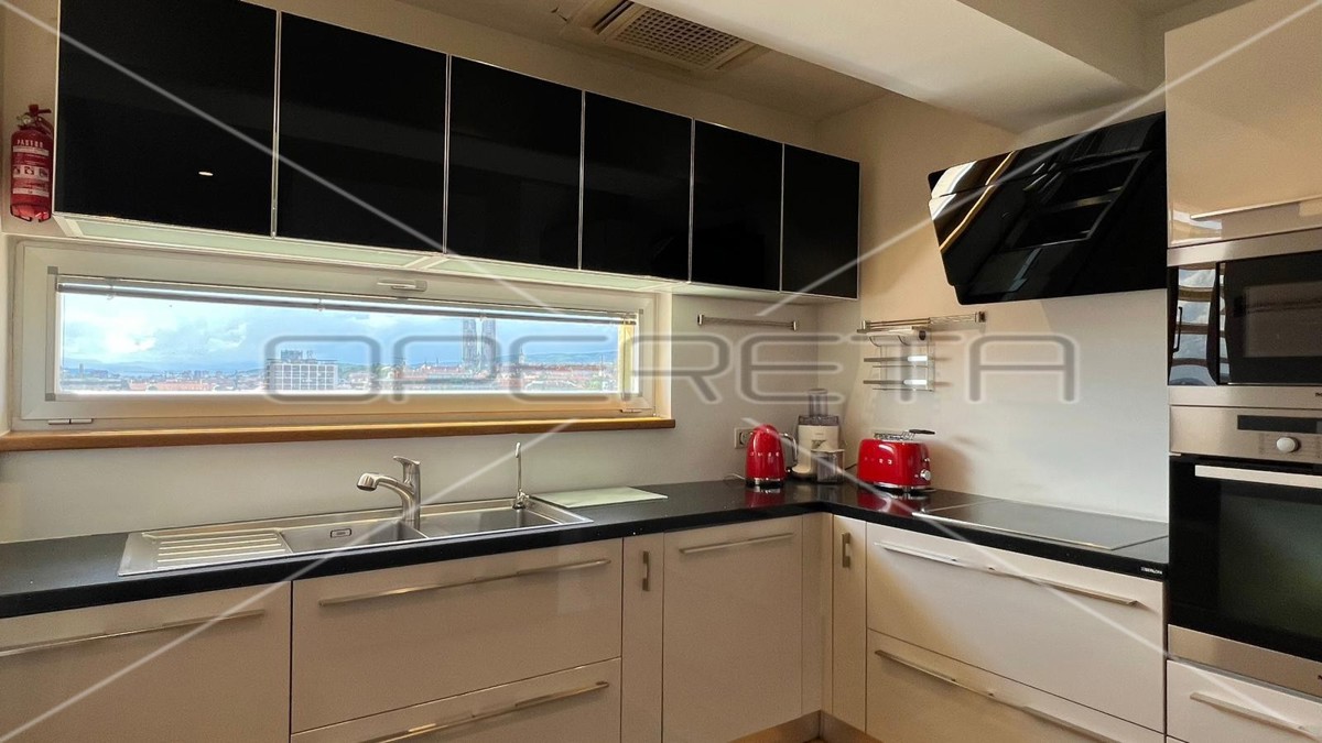 Vendita, Appartamento, Centar, Vojnovićeva, 4l, 214m2