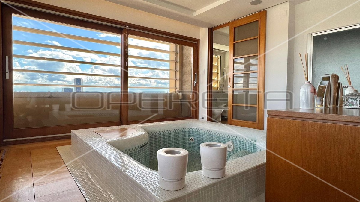 Vendita, Appartamento, Centar, Vojnovićeva, 4l, 214m2