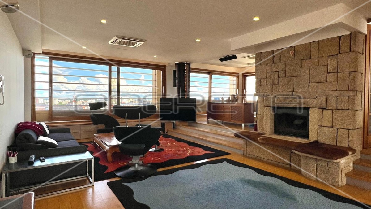 Vendita, Appartamento, Centar, Vojnovićeva, 4l, 214m2