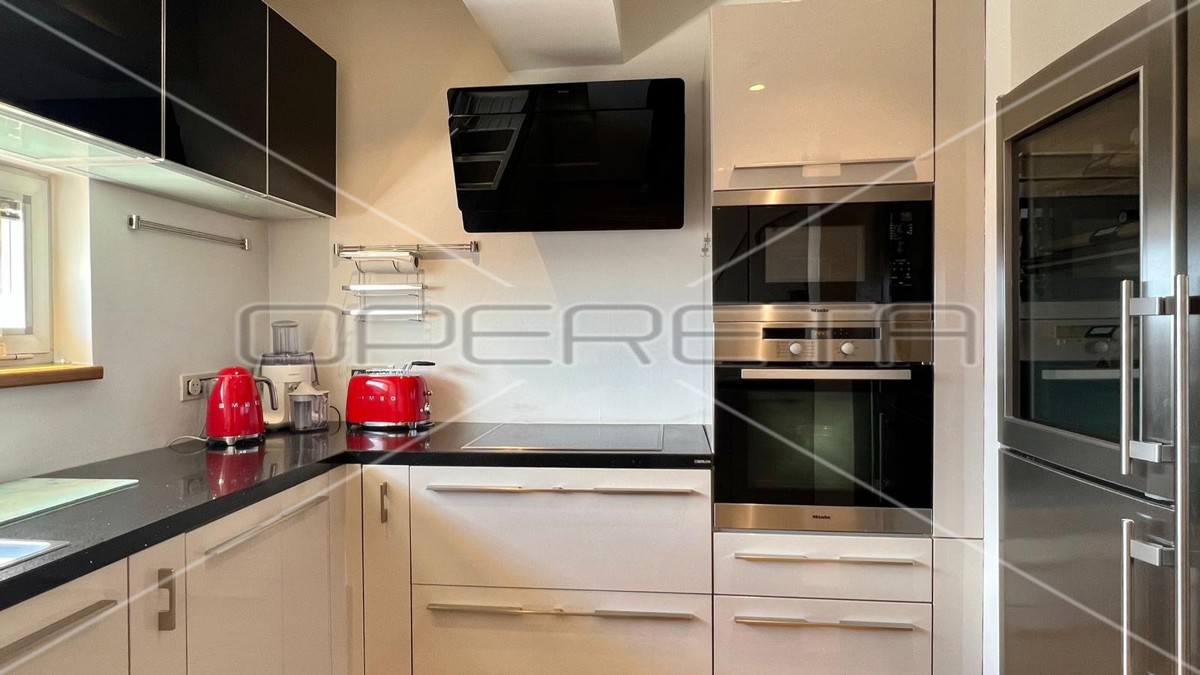 Vendita, Appartamento, Centar, Vojnovićeva, 4l, 214m2