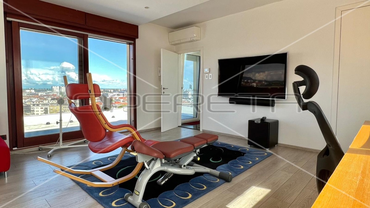 Vendita, Appartamento, Centar, Vojnovićeva, 4l, 214m2