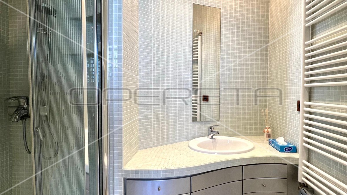 Vendita, Appartamento, Centar, Vojnovićeva, 4l, 214m2