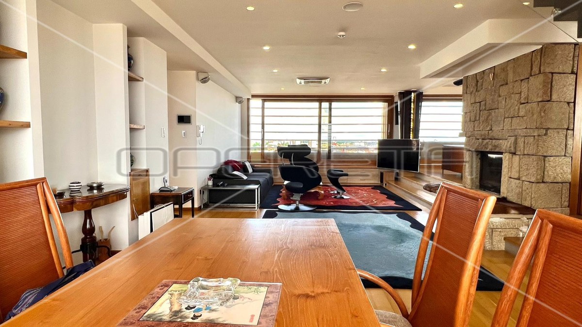 Vendita, Appartamento, Centar, Vojnovićeva, 4l, 214m2