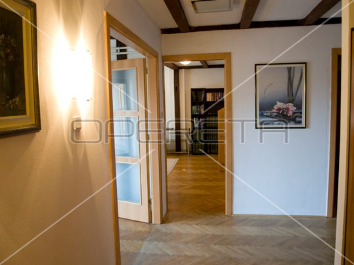 Vendita, Appartamento, Donji grad, Palmotićeva kod Branimirove, Grande, 145m2