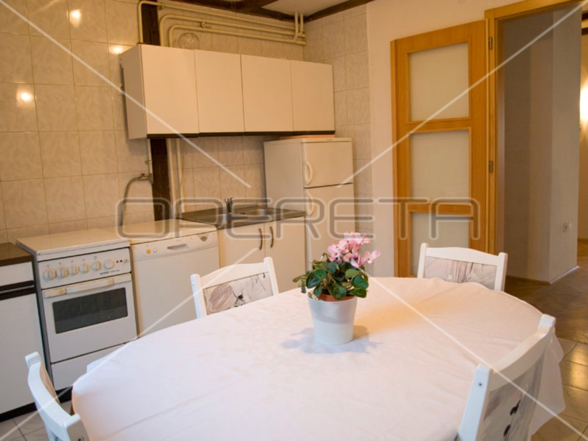 Vendita, Appartamento, Donji grad, Palmotićeva kod Branimirove, Grande, 145m2