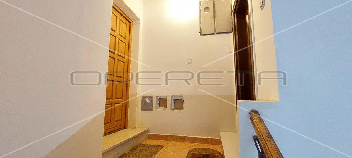 Vendita, Appartamento, Donji grad, Palmotićeva kod Branimirove, Grande, 145m2