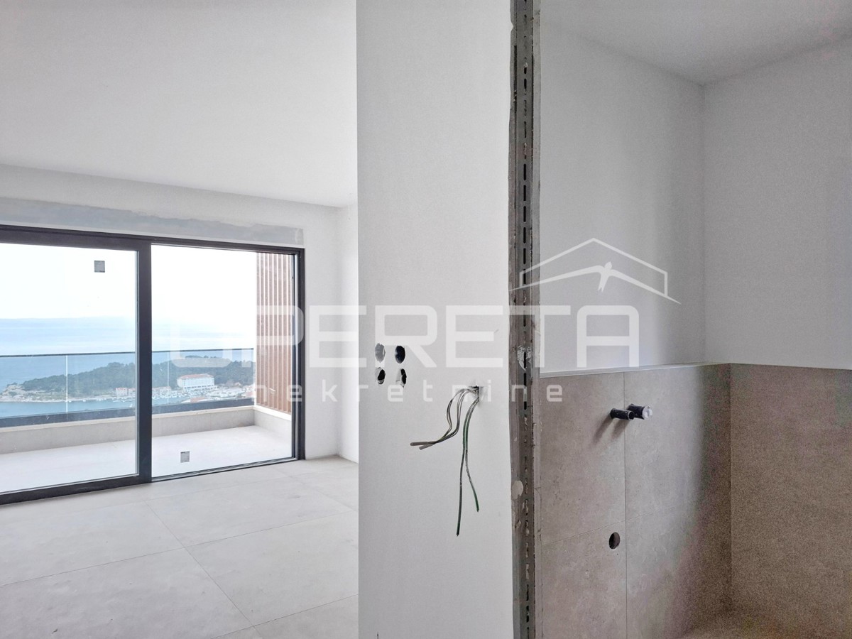 MAKARSKA – appartamento esclusivo con vista panoramica e piscina privata