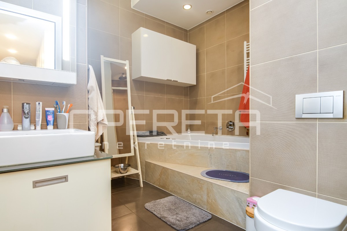 Vendita, Appartamento, Kvatrić, Rakovčeva, 4l, 102m2