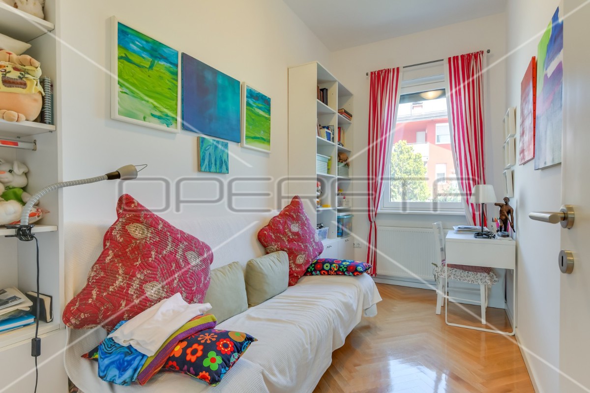 Vendita, Casa, Jarun, Jarun, Indipendente, 395m2