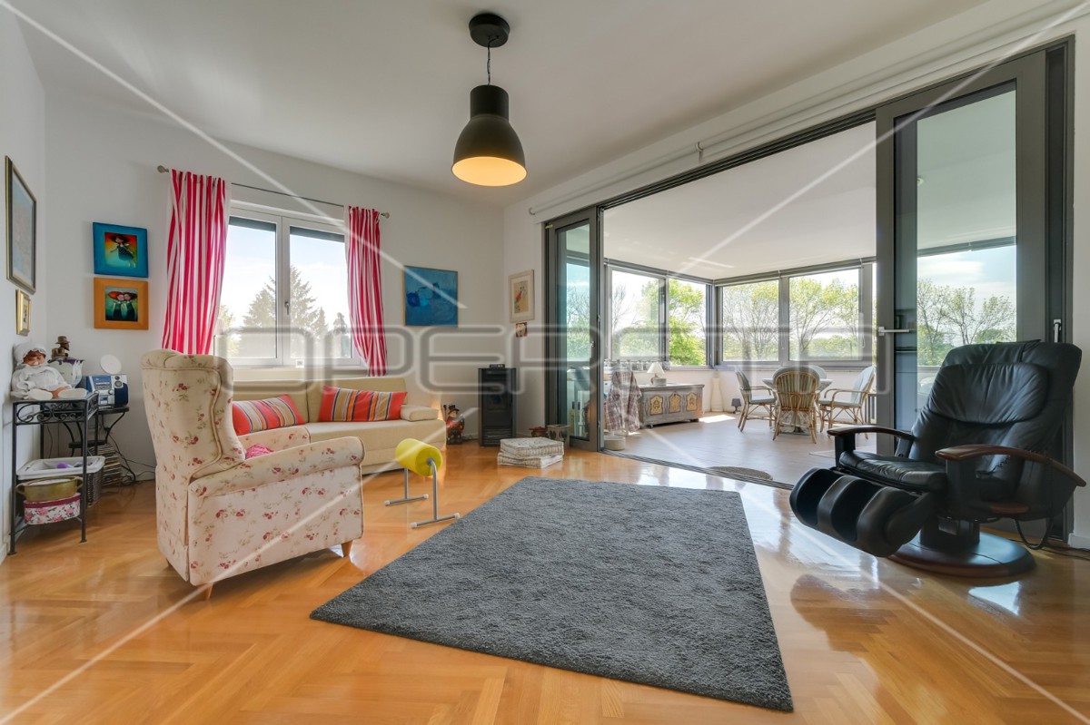 Vendita, Casa, Jarun, Jarun, Indipendente, 395m2