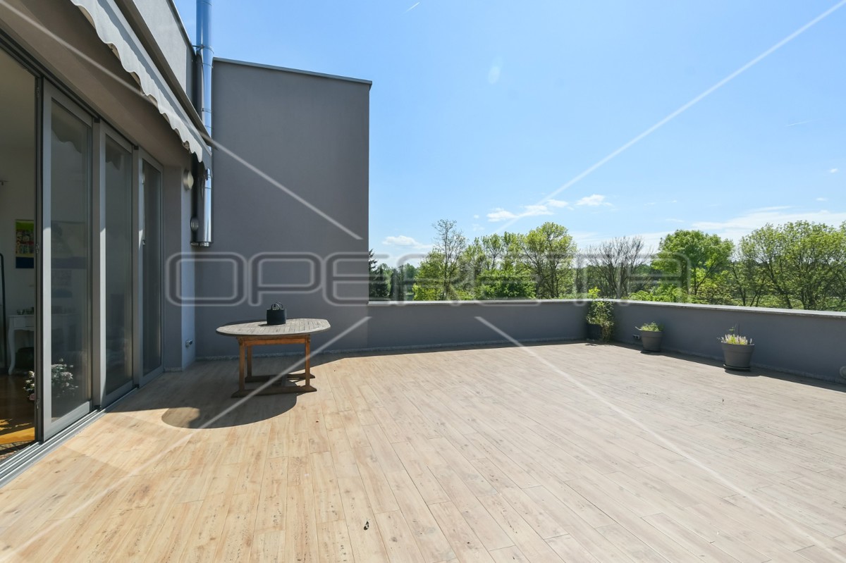 Vendita, Casa, Jarun, Jarun, Indipendente, 395m2