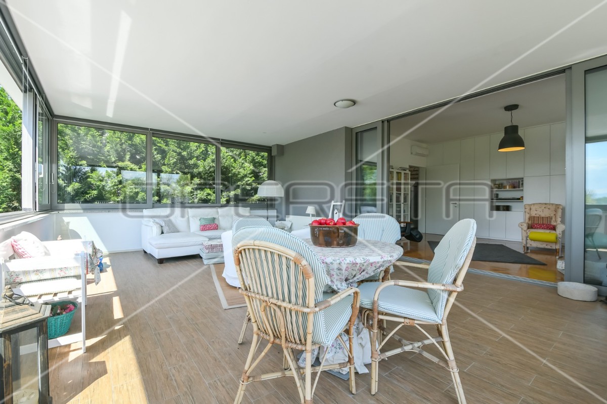 Vendita, Casa, Jarun, Jarun, Indipendente, 395m2